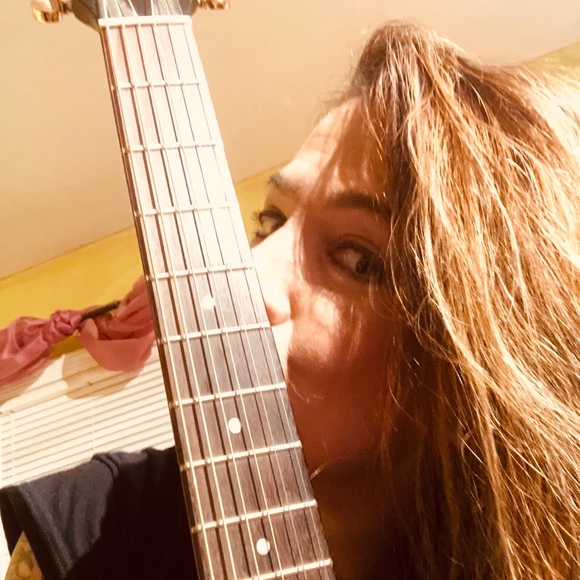 Gypsy’s Gems 💜🔮🎶⭐️🔮💜 - Picture 2 of 16